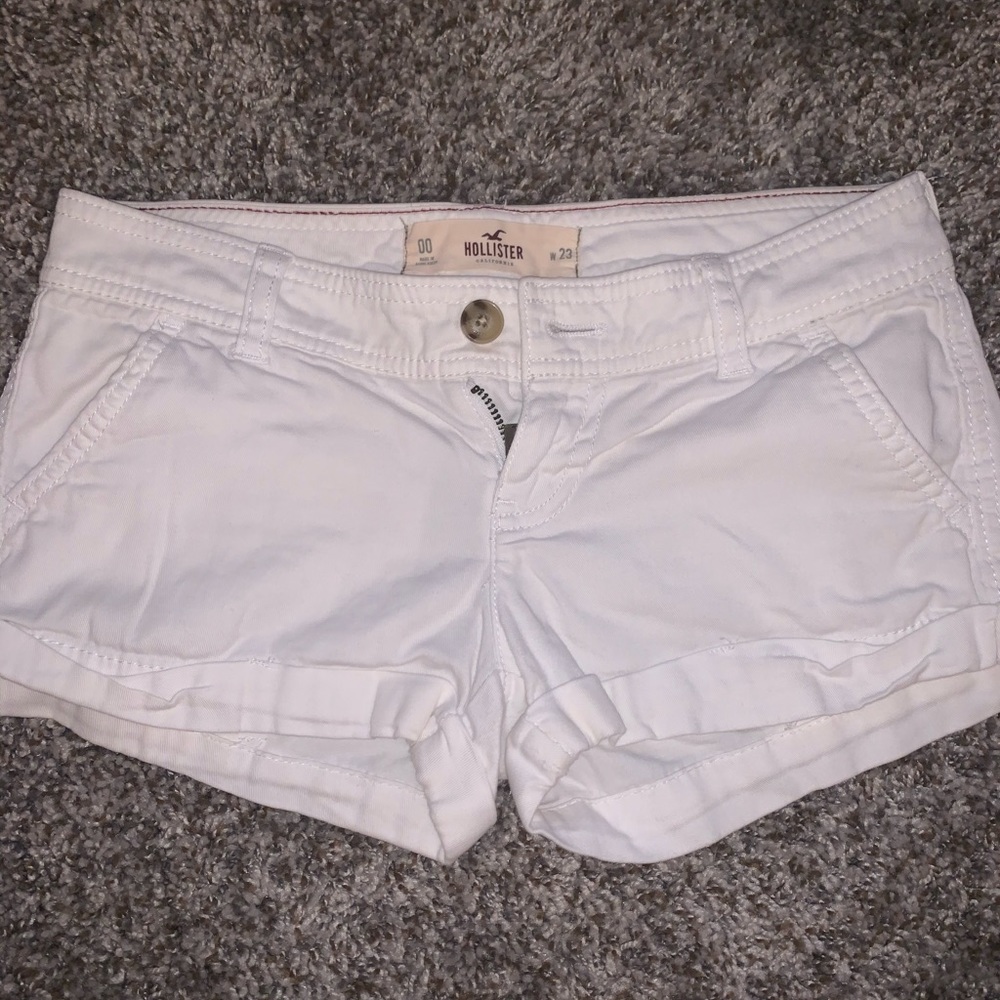 Low rise white shorts